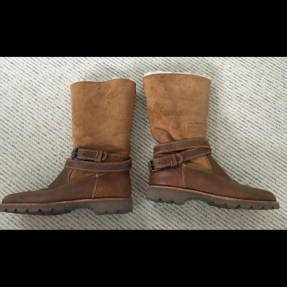 Roots warm shearing boots like new s.7 - Picture 2 of 5